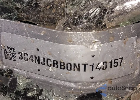 2022 Jeep Compass Latitude Fwd z USA, uszkodzony, nr VIN 3C4NJCBB0NT140157